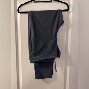 Lululemon Commission Slim-Fit Pant 32"  Warpstreme
